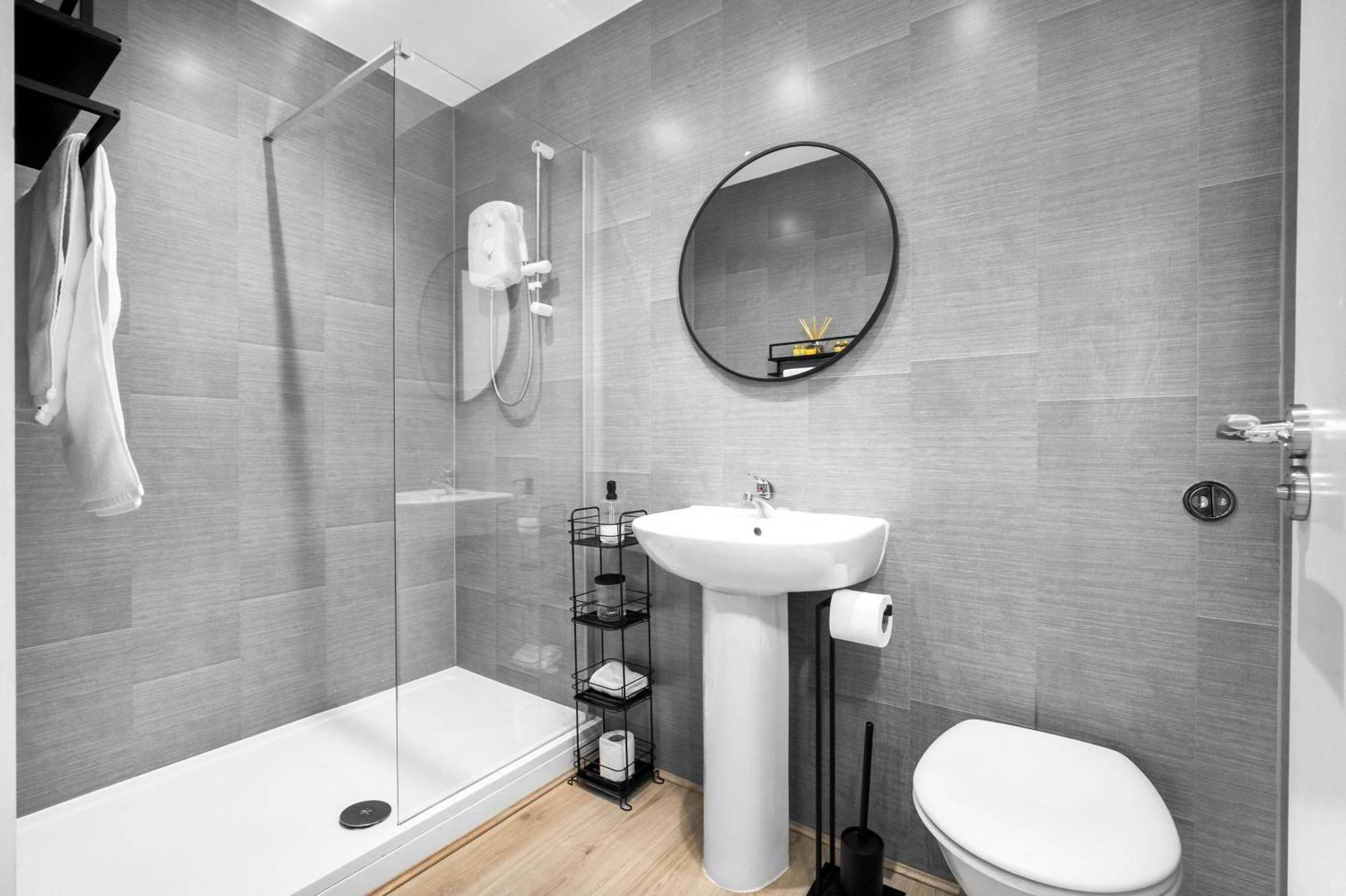 Luxe Apartment With Private Parking In Gated Complex - Close To Jq & City Centre - Top Rated - 7Sh Birmingham Eksteriør bilde